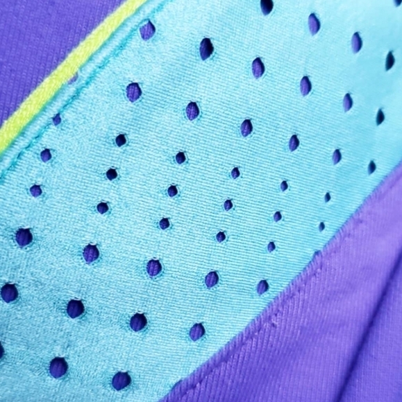 Victoria's Secret Sport Bra - Picture 4 of 5